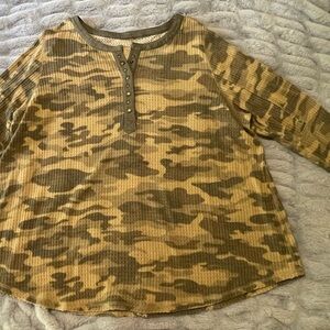 Brown and Tan Thermal Long Sleeve Tee with Camouflage Pattern